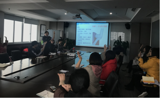 “和谐我生活 健康我体魄”—嘉事馨顺和举行安全健康专题讲座
